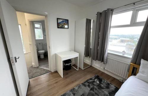 Numero Venti Aparthouse wifi parking Hot Tub Contractor and Group Friendly - Foto 14