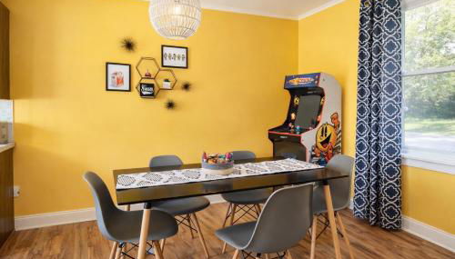 Yinzer House - Whiteface Lake Placid Arcade Fun - Foto 2