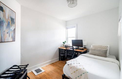 East Side Spa Retreat Near Lake - Foto 20