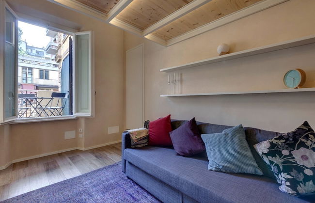 Central Berchet With Terrace and Private Entrance - Photo 10