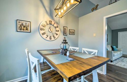 Suburban Getaway with Game Room, 19 Mi to Nashville! - Foto 13