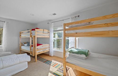 Zen Whisper in the Woods - Foto 21