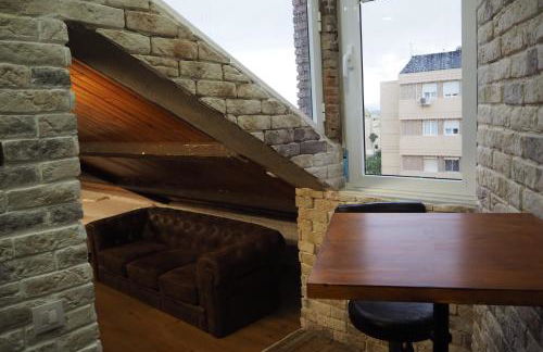 Tiny apartment on the roof touching Gibraltar - Foto 9