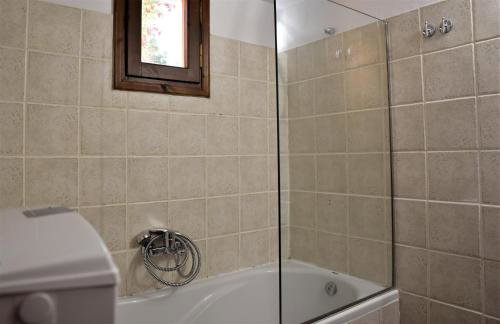 Lale's House - Photo 8