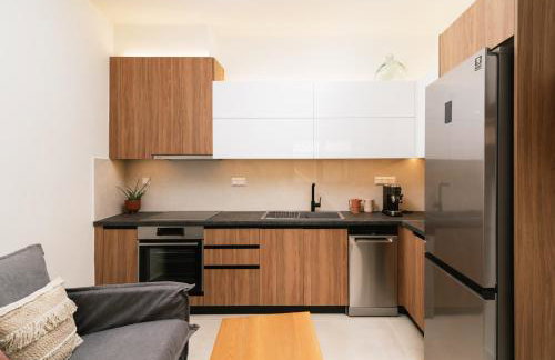 ROOF GARDEN SUITE - Photo 3