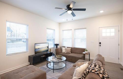 5 Min to Elon - 7 Min to Downtown - Washer and Dryer - Foto 38