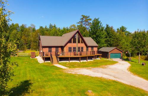 Adirondack Alpine Cabin with Hot Tub, Near Whiteface, Lake Placid, Game Rm, Fenced Yard, Views - Foto 56