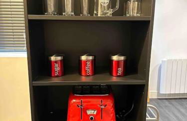 Stunning Flat with Parking Free near Sutton Station - Foto 11