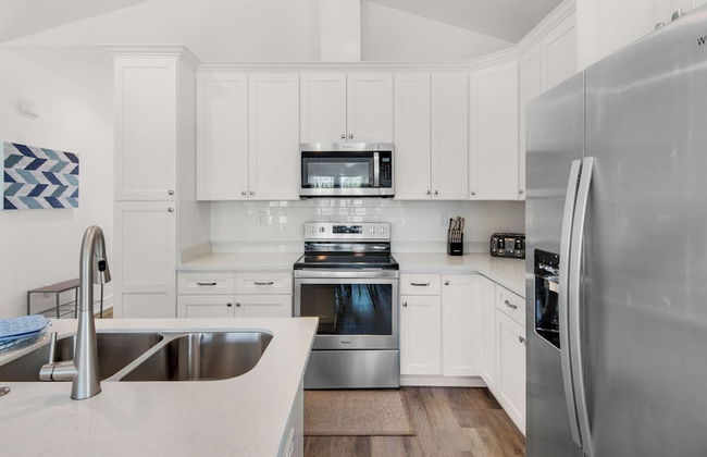 Beautiful Coastal Chic Home for 9 + Neighborhood Pool in Panama City Beach - Foto 15