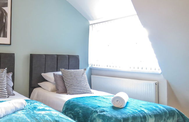 Tudors eSuites Birmingham Townhouse for Contractors - Foto 1