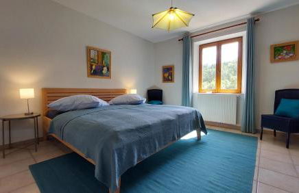 Freundliches Haus mit Pool und großem Garten - Foto 19