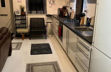 2BR Maisonette Flat Near Historic Pontefract - Foto 10