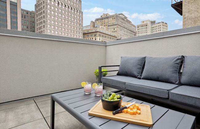 Roami at 714 Canal - Photo 55