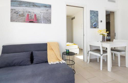 Tramonti Incredibili in Piscina - Apartment8 con AC WiFi in Residence - Foto 15