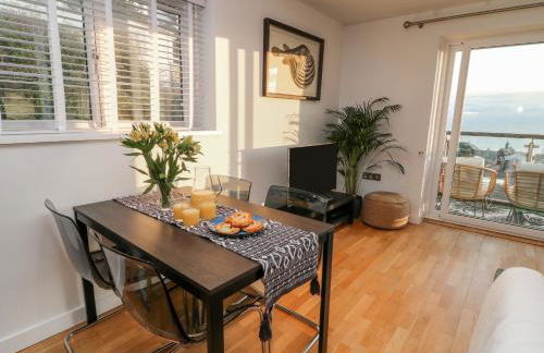 A Stone's Throw - Foto 9