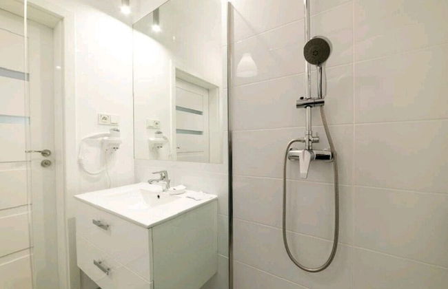 Warsaw Night Apartments MennicaResidence - Photo 22