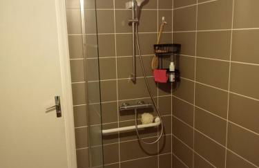 Large home for family or friends - Foto 6