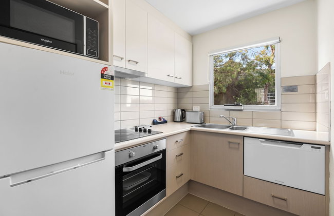 Bay View Villas - Photo 24