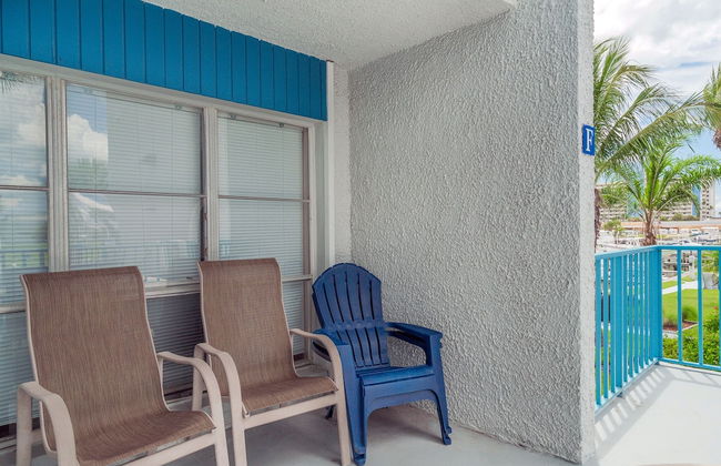 Madeira Beach Yacht Club 215F by Distinctive Beach Rentals - Foto 6