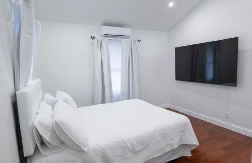 Modern Retreat Poconos 3BR Fire Pit Skiing - Foto 58