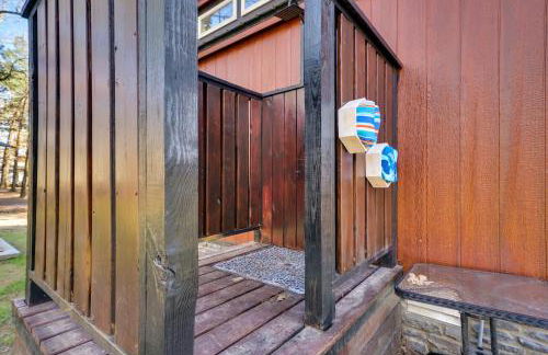 Hook, Line and Sinker Retreat with Fire Pit! - Foto 26