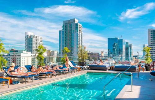 The Daisy Bright 2BR Stay in Downtown San Diego - Foto 1