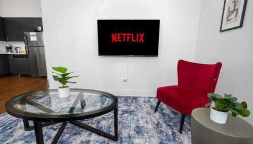 City Views and Convenient 3BR Suite for Group of 8 Guests Near McCormick, Shedd Aquarium, Museum Campus & Navy Pier - Foto 5