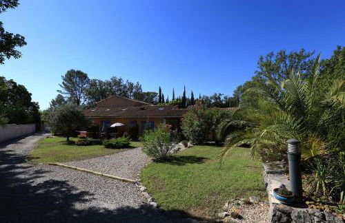 Le Mas du Vieux Chene - Foto 18