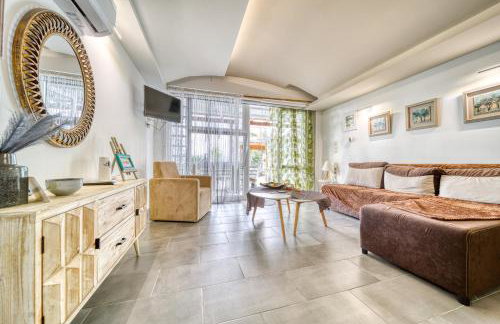 Magical View Studios 2 Asproneri, Kamena Vourla - Photo 45