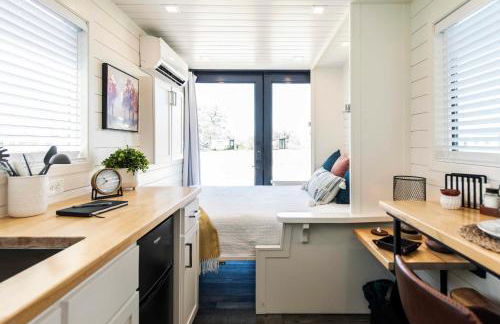 New Oak Grove-Container Retreat - Photo 26