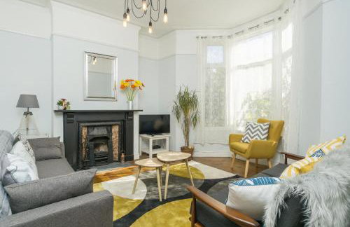 House for Families or Groups near Cardiff City Centre - Foto 1