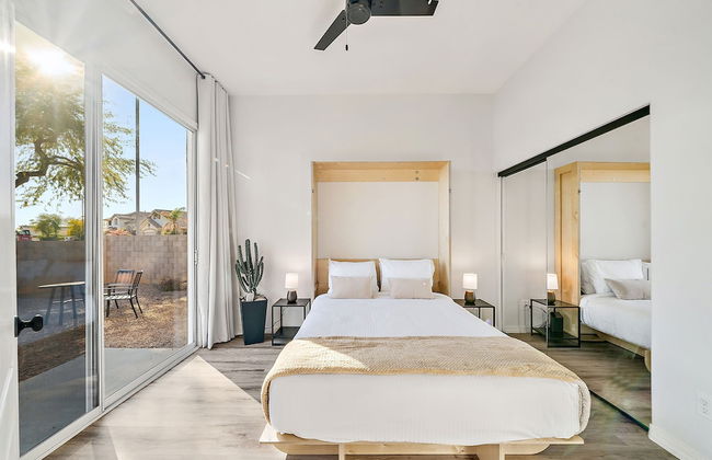 Lakefront Oasis - Foto 9