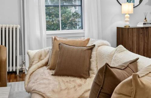 NEW Cozy Retreat Steps from Harvard Square - Foto 17