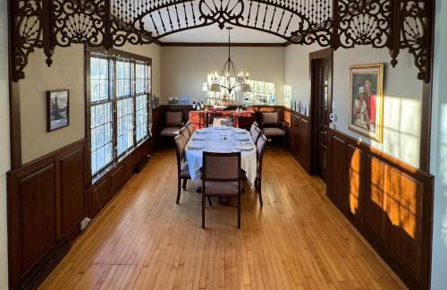 Large Farmhouse near RA, Kohler and Golf. Exclusive amenities and room for all! - Foto 18