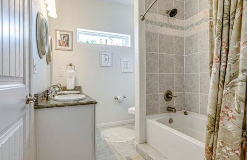 Escape Steps to Beach Large Deck Group Ready - Foto 15