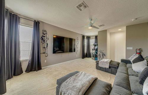 596 Modern 5 bed home overlooking beautiful golf course and conservation with Games room - Foto 23