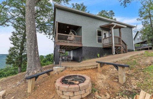 Pop & Granny's cabin with a fire pit hot tub & indoor pool - Foto 36