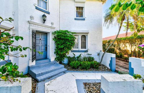 1926 Mediterranean Home with Heated Pool Sleeps 12 - Foto 13