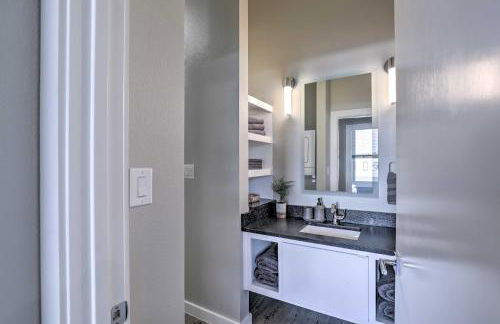 Centrally Located San Marcos Unit with Parking! - Photo 21