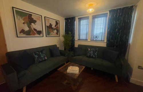 2BR Apt FREE parking Royal Lpool Golf Course Views - Foto 31