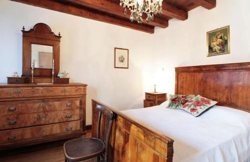 Charming Alpine Retreat for 9 - Foto 2