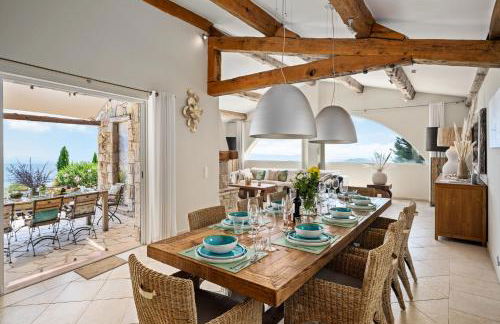 Villa La Genestière - Familienoase und Golfertraum mit Infinity-Pool und 180-Grad-Panoramablick bis zum Meer - Foto 31