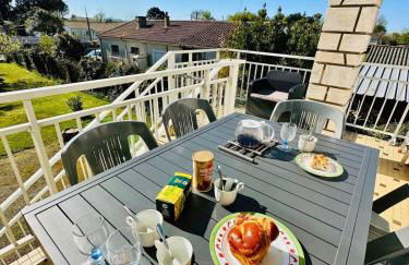 Soleil Levant- Appt famille, jardin, proche plages - Photo 1