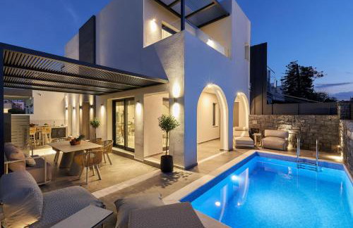Grey Stones Villa with Heated Pool, by Estia - Foto 1