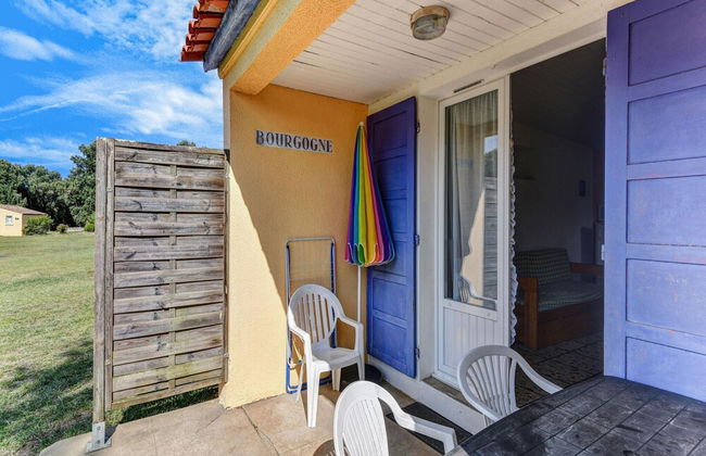 Gite in a Holiday Park With Swimming Pool - Foto 16