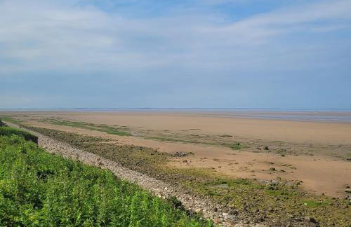 Beachside Lodge - Sleeps 6 - Pets ok - Plus Parking - Foto 19