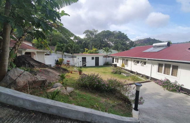 Pebbles Cove - Photo 18