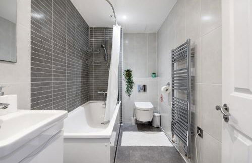 Stylish 2BR APT with Garden by St Pancras International - Foto 5