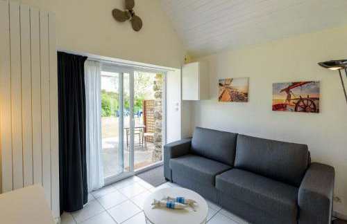 Holiday Home Großes Haus mit überdachtem und beheiztem Swimmingpool by Interhome - Foto 21