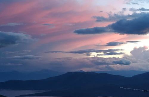 Breathe in Delphi - Spacious 3BR Apartment with View - Foto 4